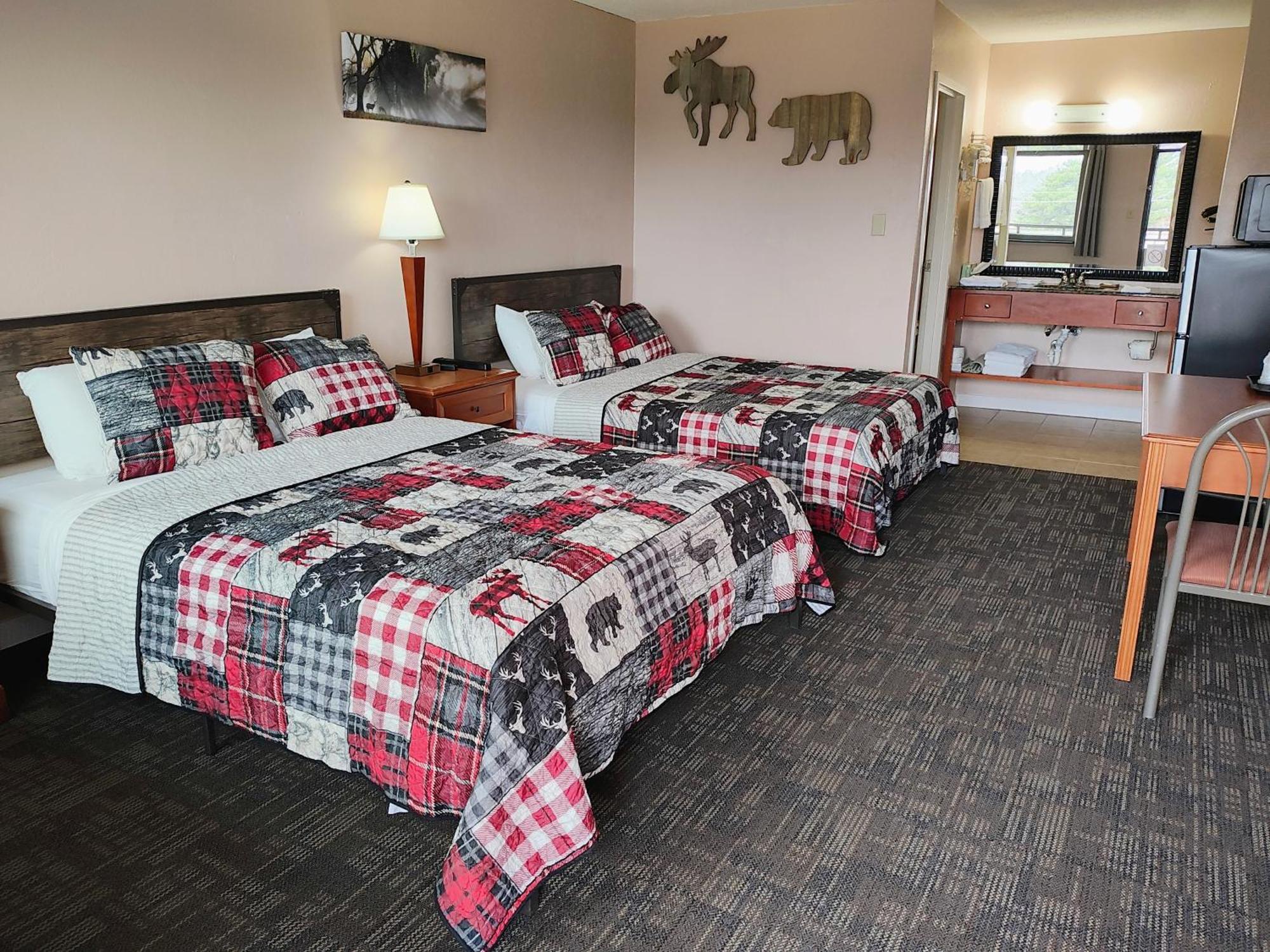 The Lodge At Russell - Russell Inn Kamer foto