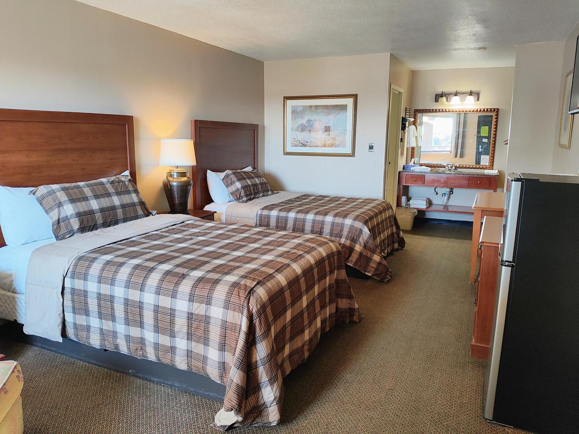 The Lodge At Russell - Russell Inn Kamer foto
