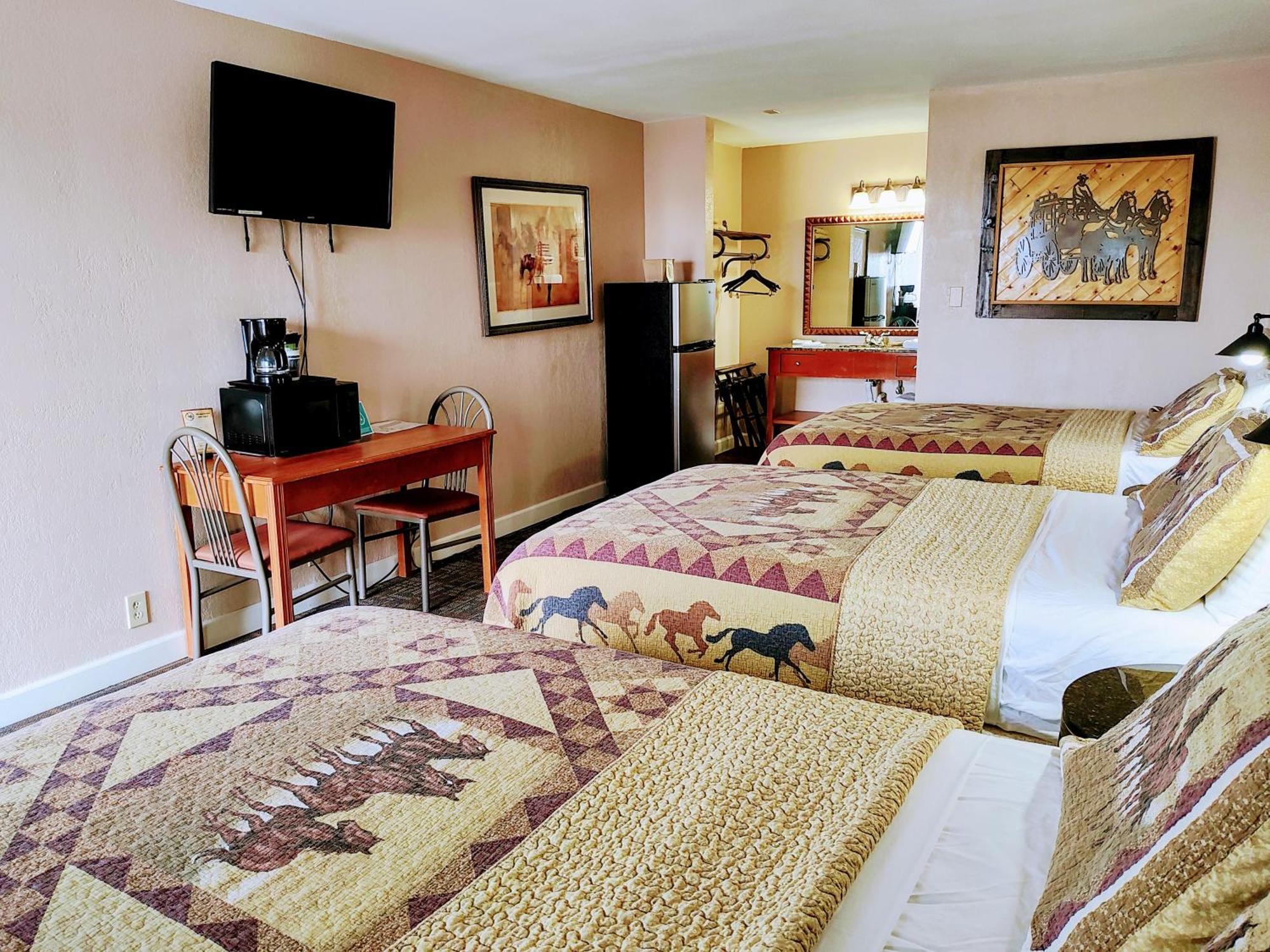 The Lodge At Russell - Russell Inn Kamer foto